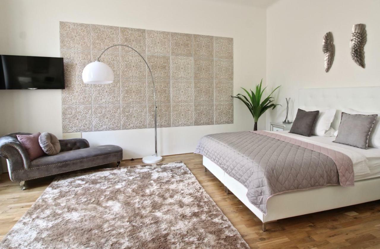 New Design & Style Apartment Old Town Xxl Πράγα Εξωτερικό φωτογραφία