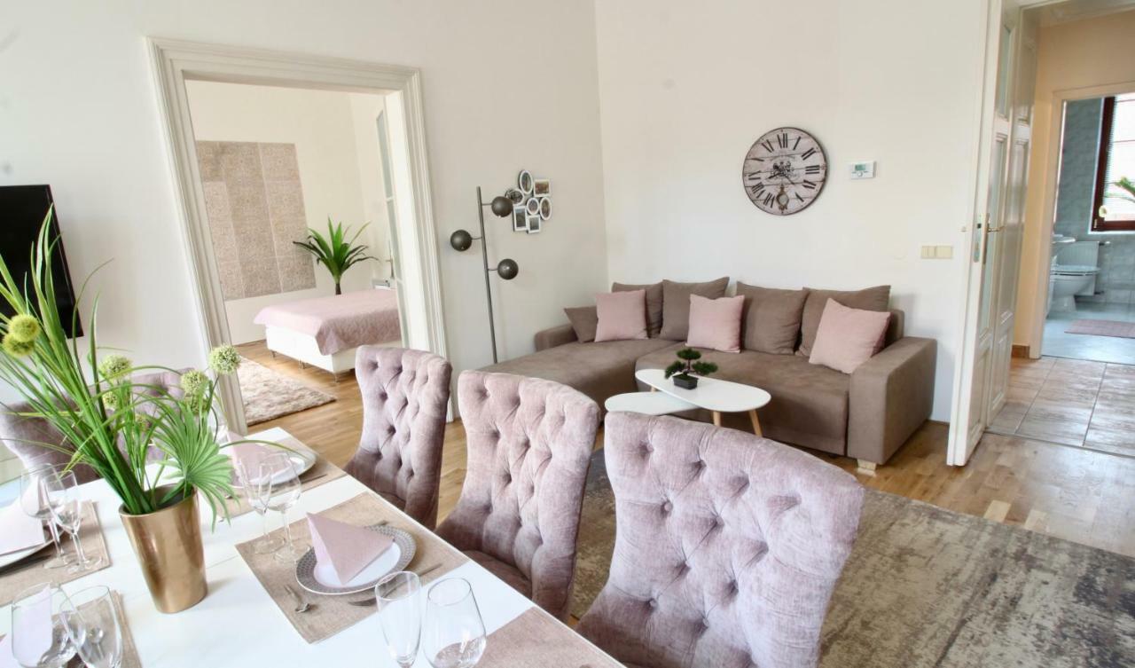 New Design & Style Apartment Old Town Xxl Πράγα Εξωτερικό φωτογραφία