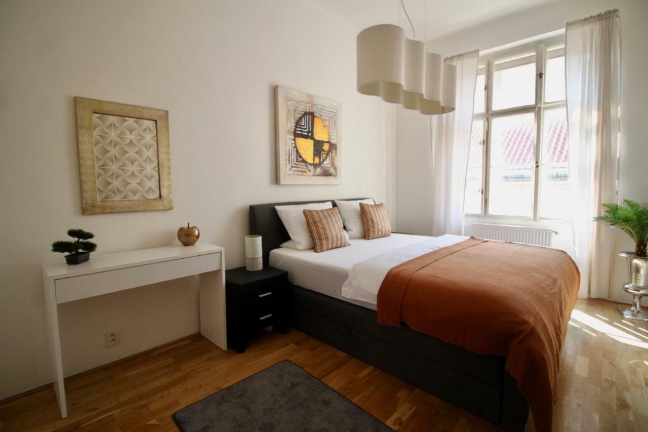 New Design & Style Apartment Old Town Xxl Πράγα Εξωτερικό φωτογραφία