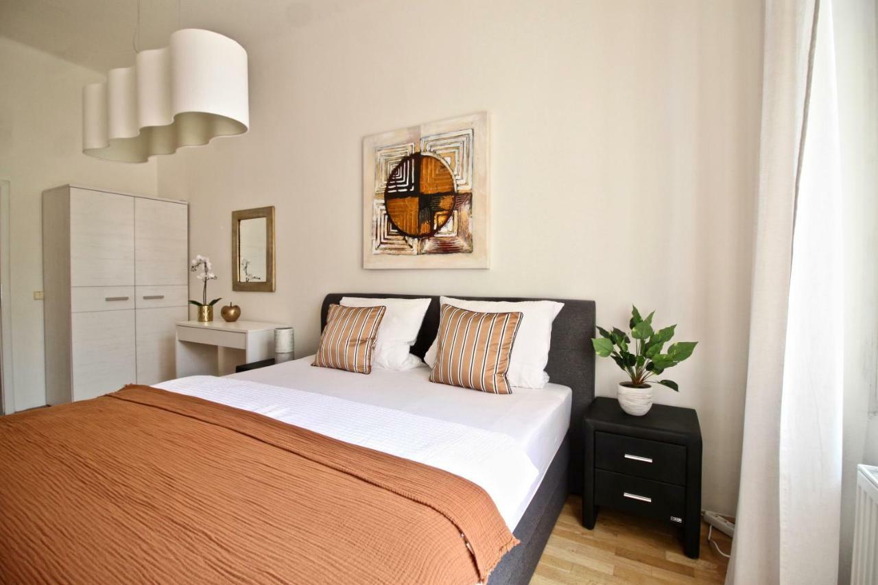 New Design & Style Apartment Old Town Xxl Πράγα Εξωτερικό φωτογραφία